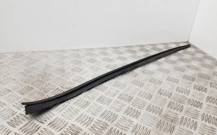 Volkswagen PASSAT B8 (2015 - ) 3G0854328 Накладка стоек лобового стекла — фото 1