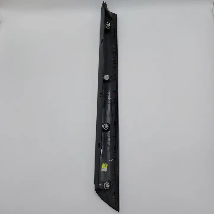 Mini Cooper Countryman R60 (2010 - 2016) 9801509 Накладка стоек лобового стекла — фото 2