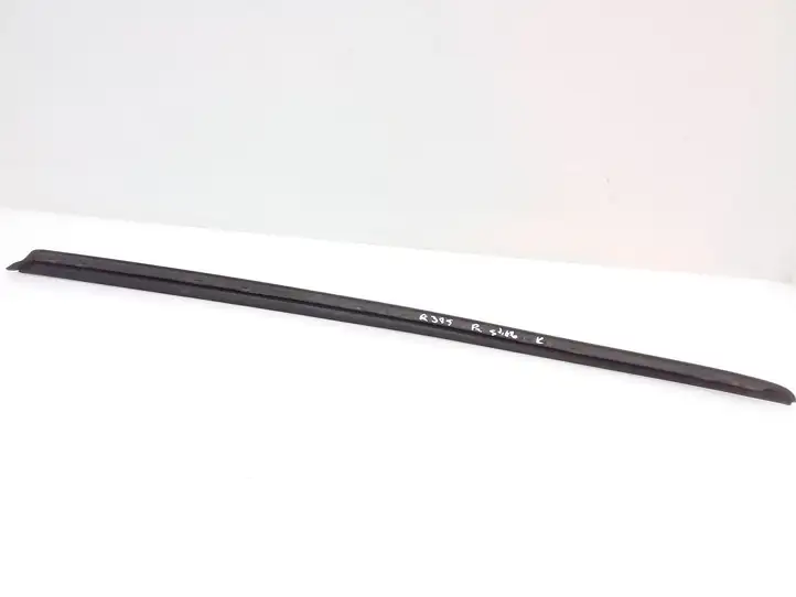 Audi A8 S8 D4 4H (2010 - 2014) 4H0854327 Накладка стоек лобового стекла — фото 2