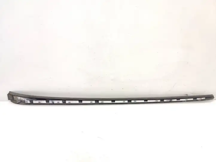 Hyundai i40 (2011 - ) 861323Z000 Накладка стоек лобового стекла — фото 3