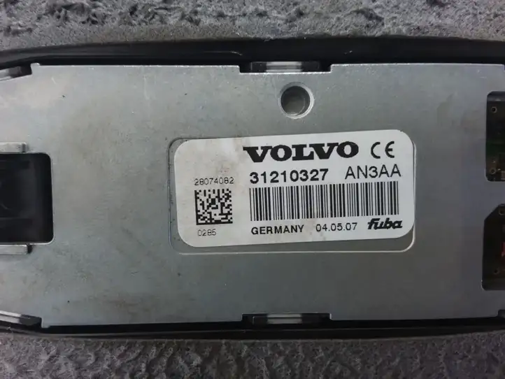 Volvo C30 (2007 - 2010) 31210327 GPS антенна — фото 4