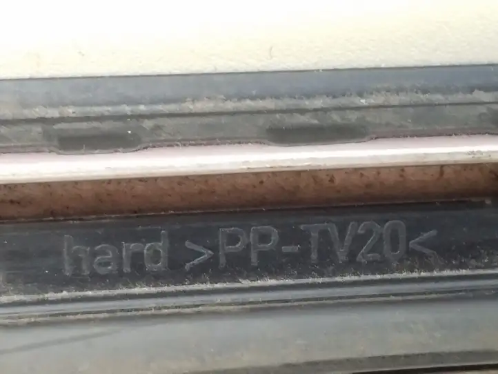 Mercedes-Benz C W204 (2007 - 2014)  0800023 Отделка стоек лобового стекла