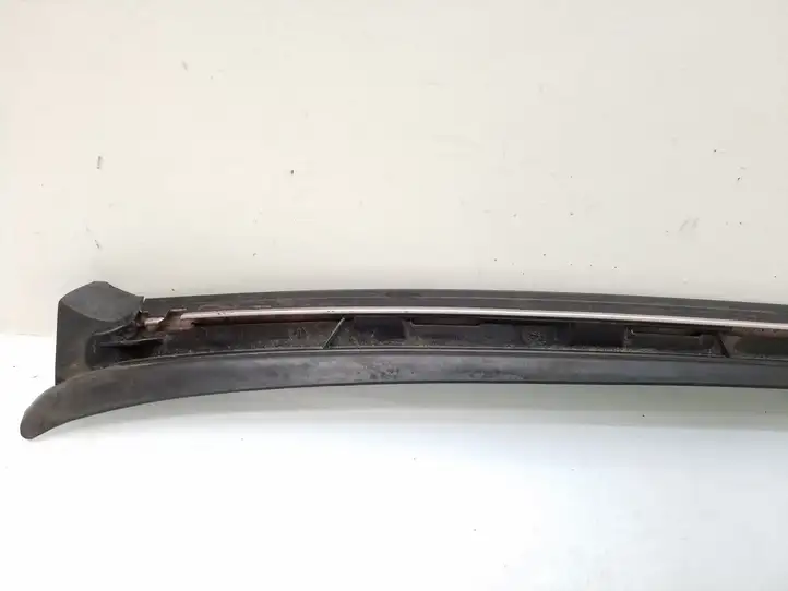 Mercedes-Benz C W204 (2007 - 2014)  0800023 Отделка стоек лобового стекла