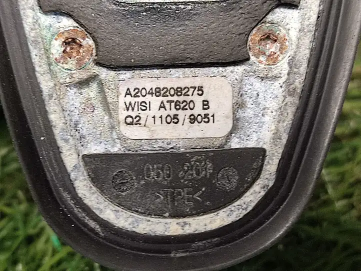 Mercedes-Benz C W204 (2007 - 2014) A2048208275 GPS антенна — фото 2