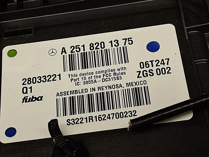 Mercedes-Benz ML W164 (2005 - 2011) A2518201375 GPS антенна — фото 2
