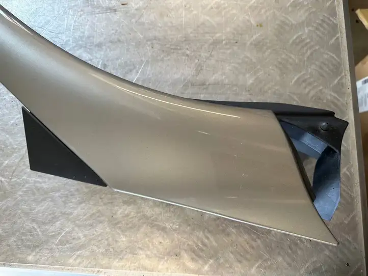 Renault Scenic III - Grand scenic III (2009 - 2016) 768340002R Накладка стоек лобового стекла — фото 5