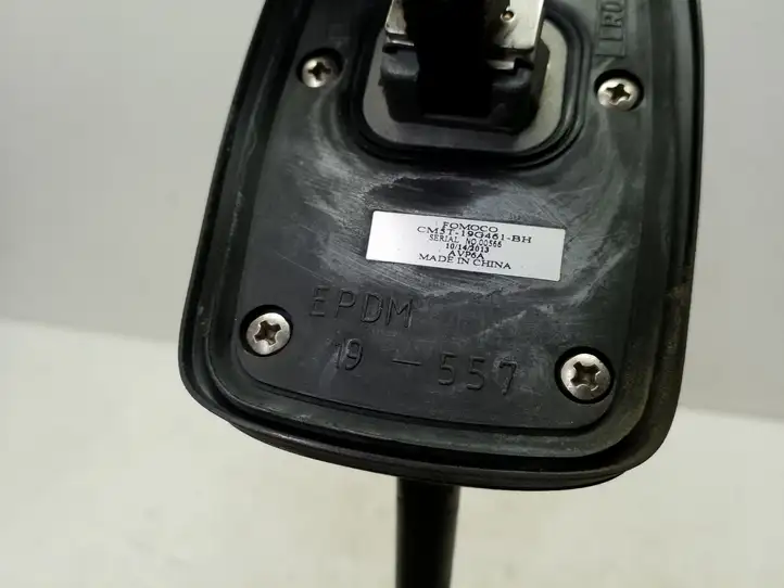 Ford Focus (2011 - 2015) CM5T19G461BH GPS антенна — фото 8