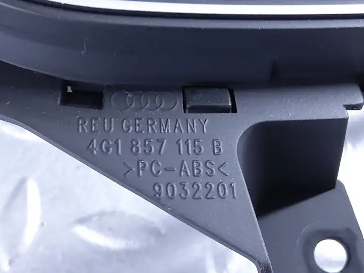 Audi A6 C7 (2011 - 2014) 4G1857115B Отделка панели приборов — фото 5