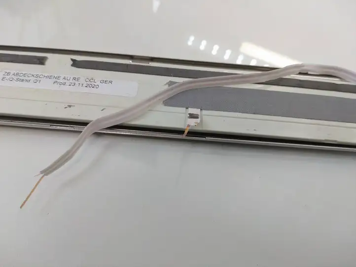 Mercedes-Benz EQC (2018 - ) A2936803401 Внутренняя отделка переднего порога — фото 7
