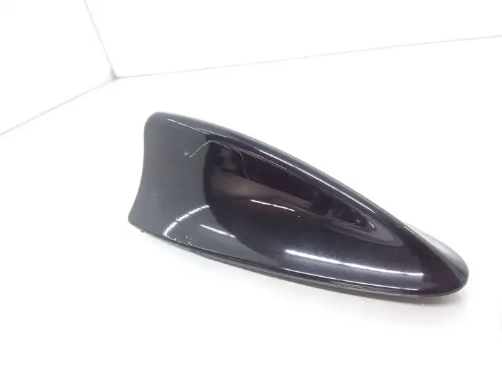 BMW 5 E60 E61 (2004 - 2010) 6916877 Крышка GPS-антенны — фото 1