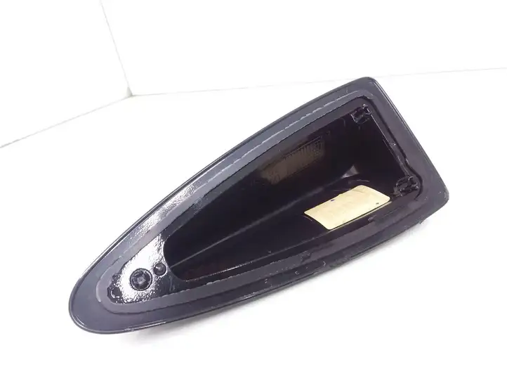 BMW 5 E60 E61 (2004 - 2010) 6916877 Крышка GPS-антенны — фото 2