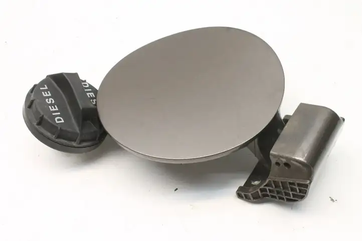 (2011 - 2016) 695103W000 Отделка лючка топливного бака — фото 1