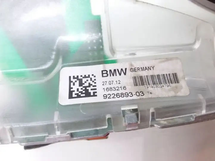 BMW 3 F30 F35 F31 (2012 - 2018) 9227775 GPS антенна — фото 5