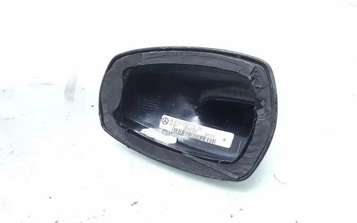 Mercedes-Benz CLS C218,X218 (2011 - 2017) A2128270228 Крышка GPS-антенны — фото 2