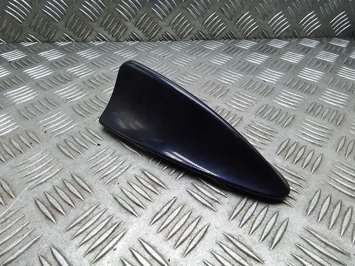 BMW 7 E65 E66 (2001 - 2008) 6953194 Крышка GPS-антенны — фото 3