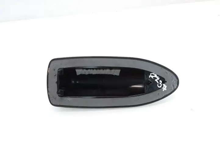 Volvo V50 (2004 - 2008) Крышка GPS-антенны — фото 3