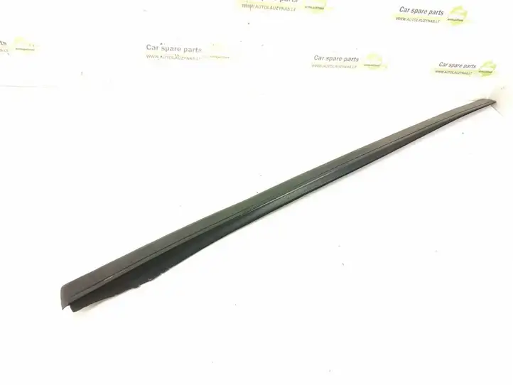 Mercedes-Benz R W251 (2005 - 2013) 2516905062 Накладка стоек лобового стекла — фото 2