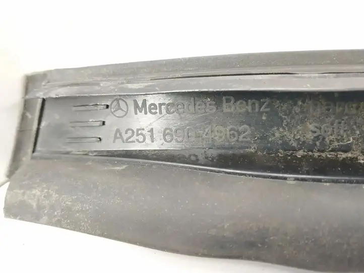 Mercedes-Benz R W251 (2005 - 2013) 2516904962 Накладка стоек лобового стекла — фото 4
