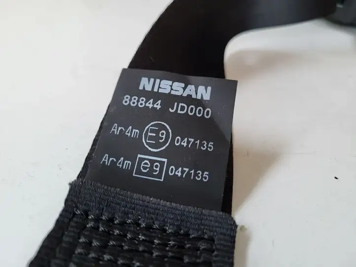 Nissan Qashqai (2013 - 2017) Задний ремень безопасности — фото 4