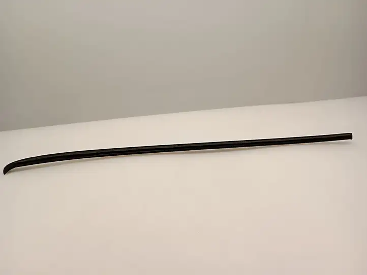 Volkswagen PASSAT B7 (2011 - 2014) 3C0854327B Накладка стоек лобового стекла — фото 3