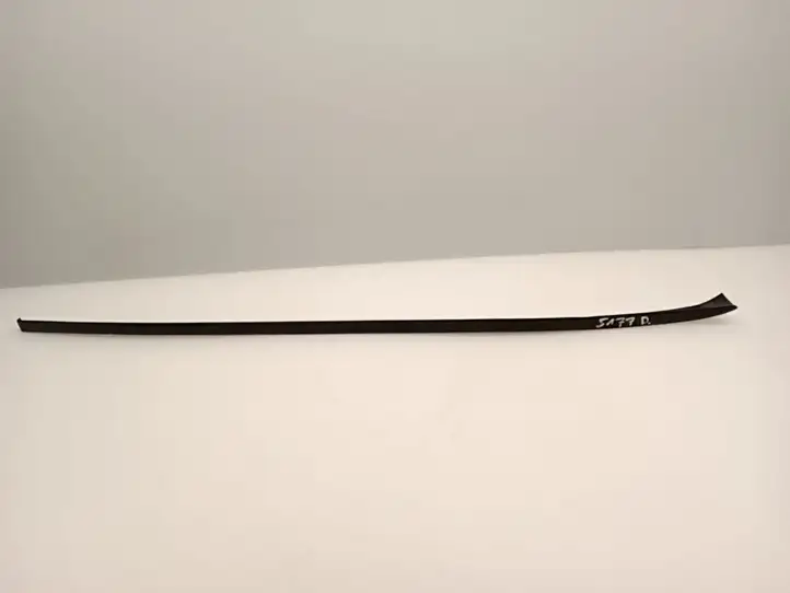 Volkswagen PASSAT B7 (2011 - 2014) 3C0854328B Накладка стоек лобового стекла — фото 1
