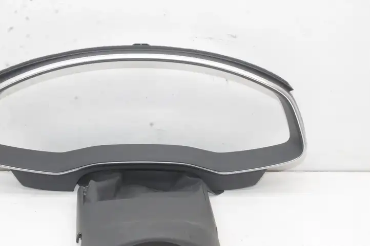 Audi A7 (2018 - )  4K2857115A Отделка приборного щитка