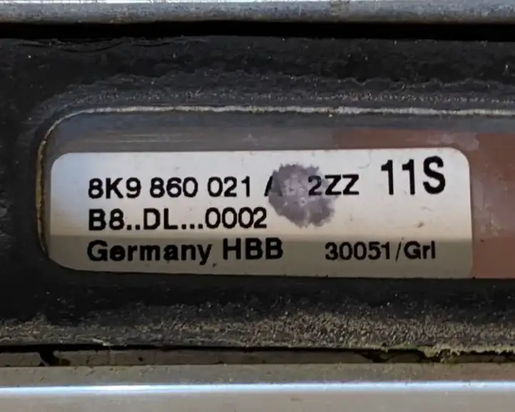 Audi A4 S4 B8 8K (2007 - 2011) 8K9860021A — фото 6