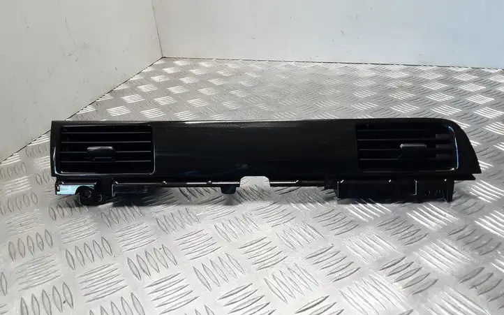 Mitsubishi Outlander (2018 - 2021) 8055A056 Центральный воздушный дефлектор — фото 1