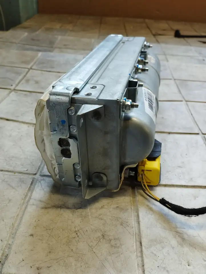 Volkswagen Fox (2005 - 2009) 5Z0880204 Подушка безопасности пассажира — фото 4