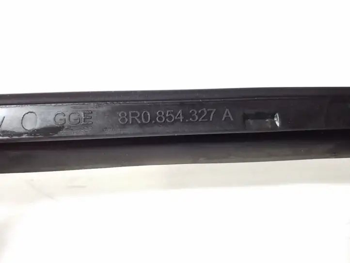 Audi Q5 SQ5 (2008 - 2012) 8R0854327A Накладка стоек лобового стекла — фото 2