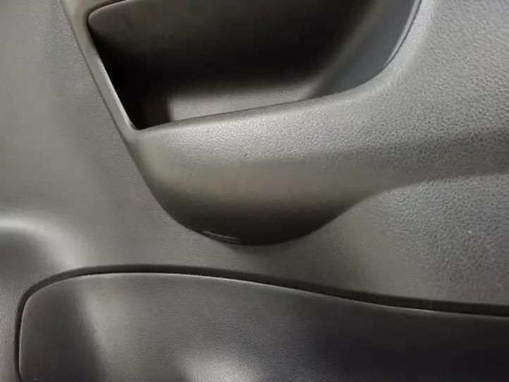 Honda CR-V (2012 - 2016) Обшивка передней двери — фото 4