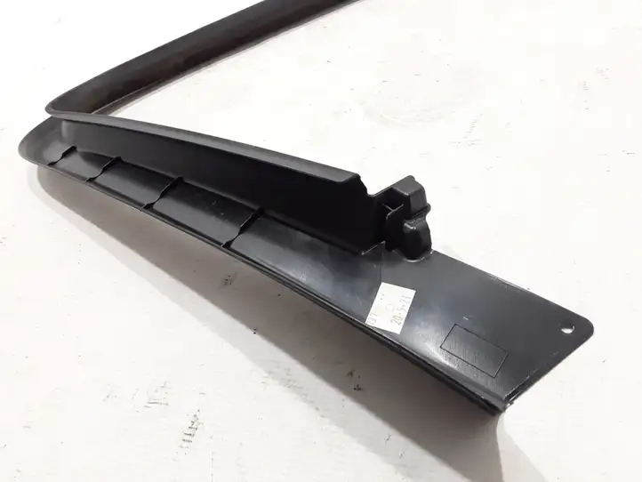 Audi A6 (2018 - )  4K0867610 Другая деталь отделки пере́дней дверей