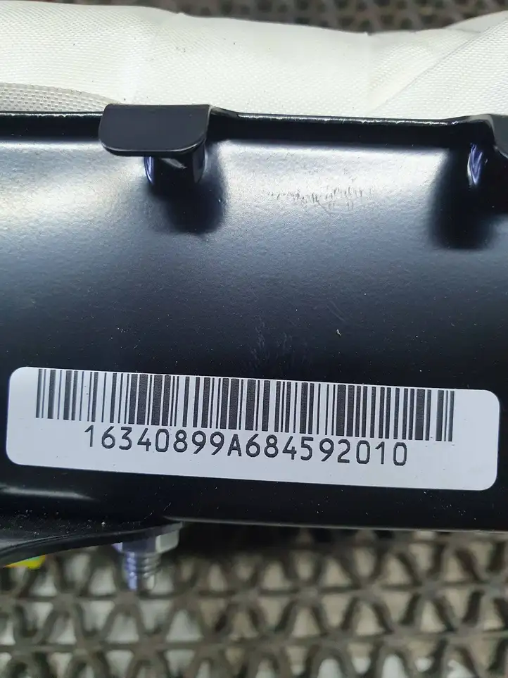 Hyundai i30 (2015 - 2017) 84530A6000 Подушка безопасности пассажира — фото 6