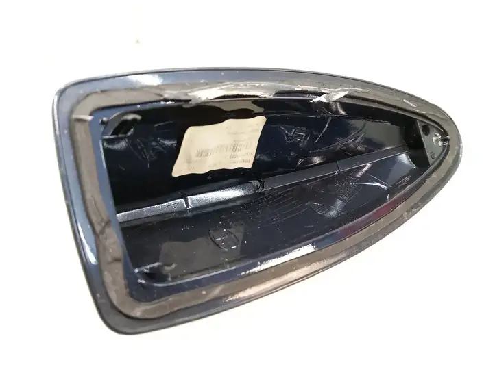 BMW 7 F01 (2008 - 2016) 9184422 Крышка GPS-антенны — фото 3