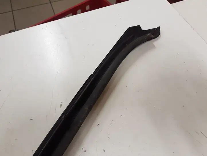 BMW 3 F30 F35 F31 (2012 - 2018) 7258188 Накладка стоек лобового стекла — фото 10