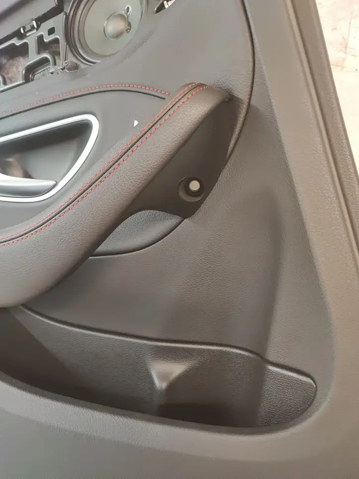 Mercedes-Benz C AMG W205 (2014 - ) Обшивка задней двери — фото 2