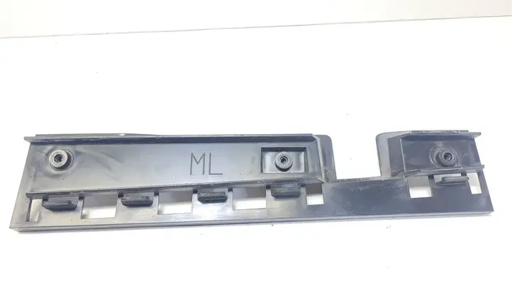 BMW 1 E81 E87 (2004 - 2011)  65998910 Обшивка порга