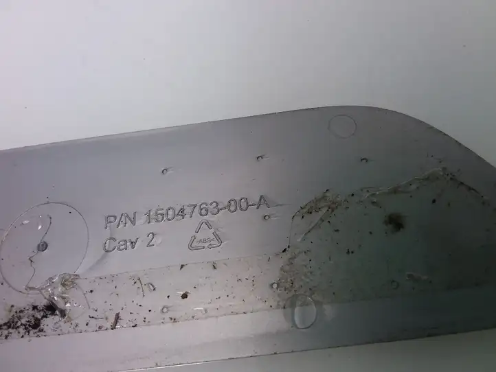 Tesla Model 3 (2017 - 2023) 150476300A Обшивка порога — фото 4