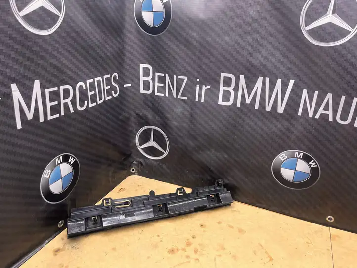 BMW 3 F30 F35 F31 (2012 - 2018) 7256915 Обшивка порога — фото 1