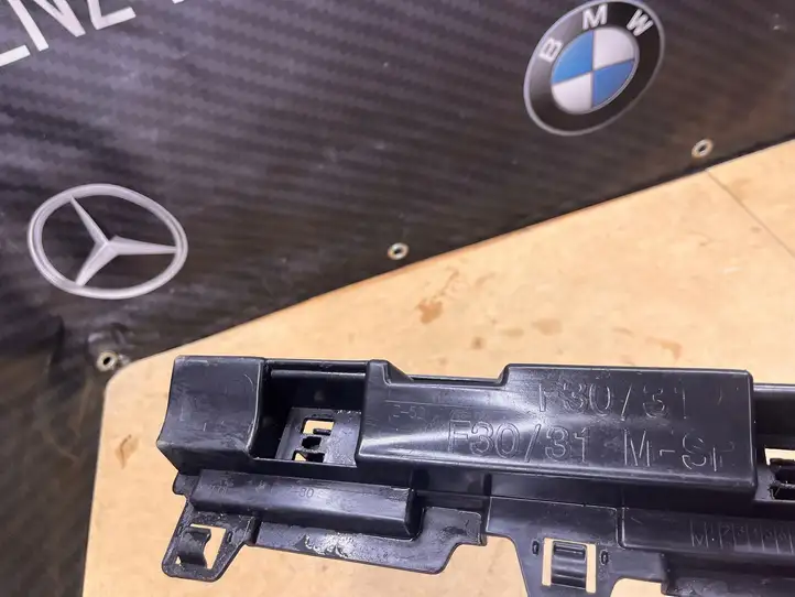 BMW 3 F30 F35 F31 (2012 - 2018) 7256915 Обшивка порога — фото 3