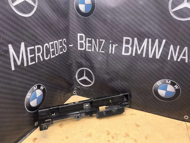 BMW 3 F30 F35 F31 (2012 - 2018) 51777256917 Обшивка порога — фото 1