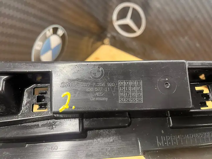 BMW 3 F30 F35 F31 (2012 - 2018) 7256920 Обшивка порога — фото 2