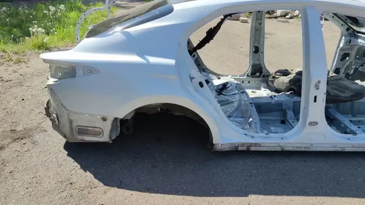 Toyota Camry VIII XV70 (2017 - 2020) 6131106140 Передний порог кузова — фото 2