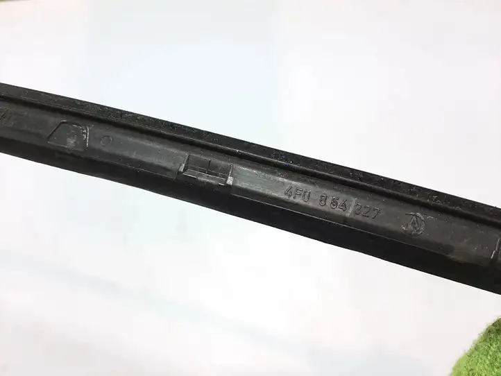 Audi A6 S6 C6 4F (2008 - 2011) 4F0854327 Накладка стоек лобового стекла — фото 4