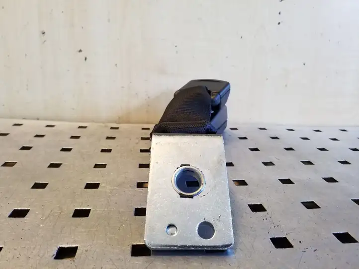 Jaguar XF X250 (2007 - 2015)  2R83F60044 Замок заднего ремня