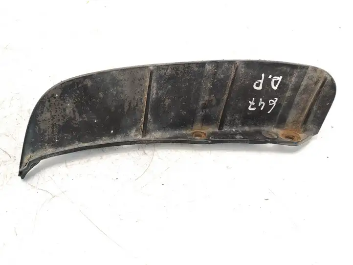 Toyota RAV 4 (XA20) (2000 - 2005)  5384742010 Передний брызговик