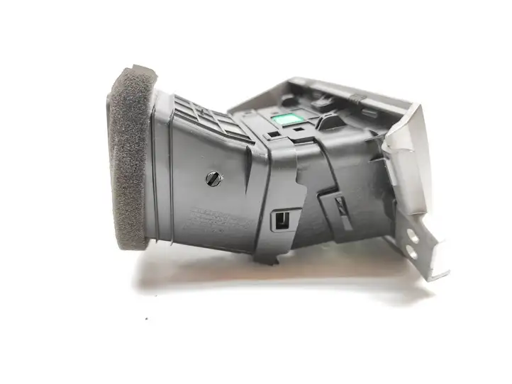 Hyundai i30 (2012 - 2015) 97490A6000RDR Боковой воздушный дефлектор — фото 3