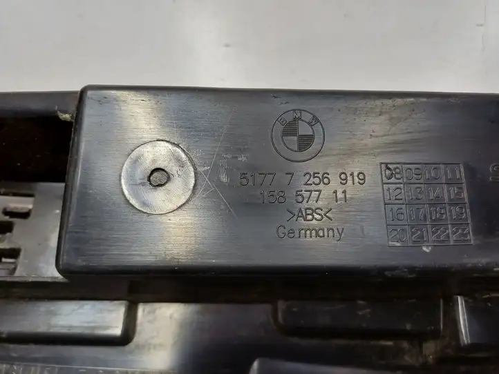 BMW 3 F30 F35 F31 (2012 - 2018) 7256919 Обшивка порога — фото 2
