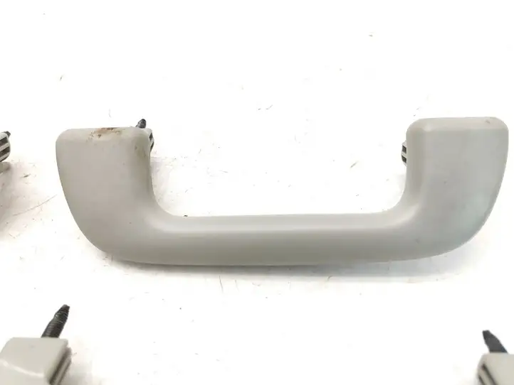 Toyota Corolla E120 E130 (2004 - 2007) Потолочная ручка передняя — фото 4