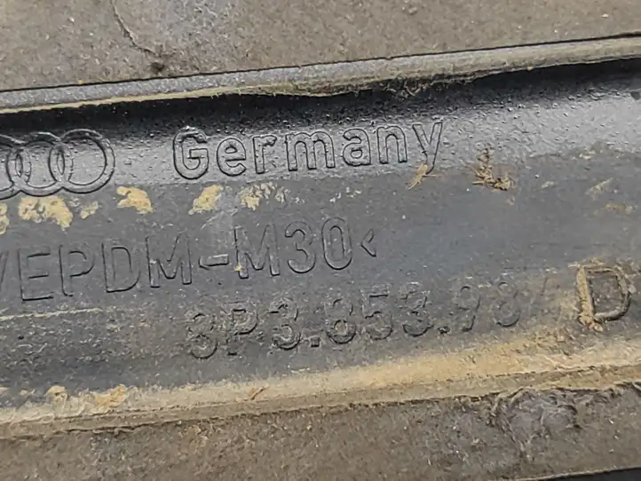Audi A3/S3 8P (2008 - 2013) 8P3853984D Молдинг заднего крыла — фото 5
